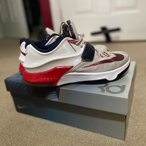 Nike KD 7 Independence Day